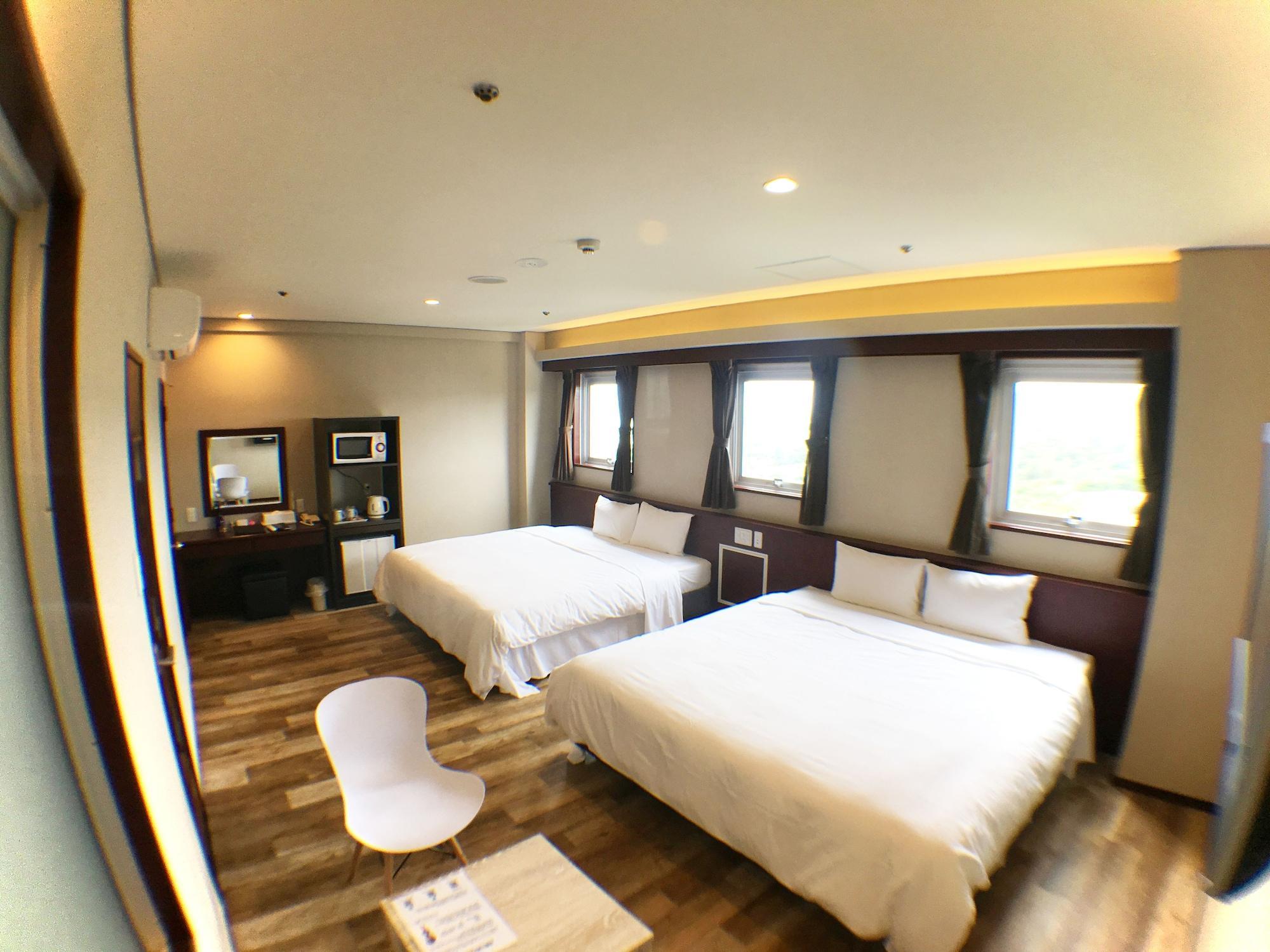 Rycom Crystal Hotel Okinawa Exterior foto